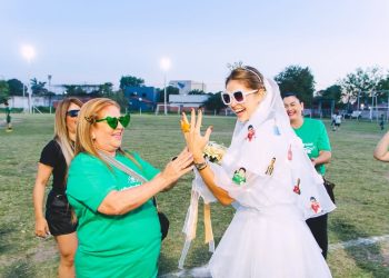 (GALERÍA) ¡Mañami! Novia de pelotero tuvo una despedida de soltera muy original