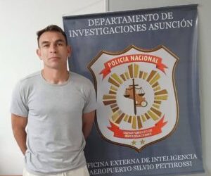 Pelotero Derlis Orué detenido por no dar platita para retoño