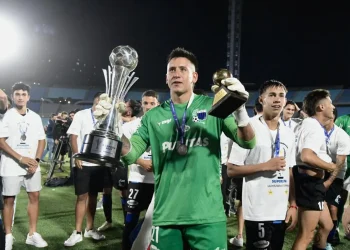 ¡Lo que dijo el DT de Cerro del nuevo arquero de Olimpia!