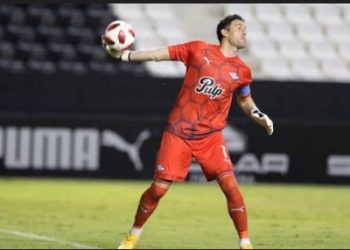 “Gatito vino y respondió en un arco que estaba pesando mucho”