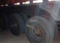 Abuela oñemondýi de bocina y murió bajo un camionazo