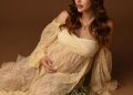 (GALERÍA) Exgobernador y su novia 38 años menor, ¡ya hicieron sus fotos pre-parto!
