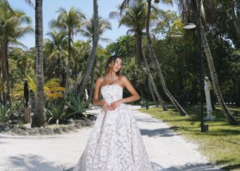 (GALERÍA) ExMiss Universo Paraguay firmó el libro hũ en total secreto voi!