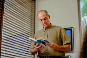 ¡Jorge Mendelzon presenta su nuevo libro “De Pie”!