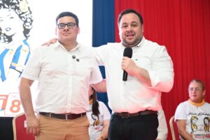 Hugui Farías y “Chito” Ortíz recibieron apoyo de unas 500 “Kuña Katupyry” en Luque