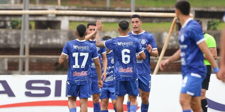 El Danzarín obtuvo tres puntos vitales en Villarrica