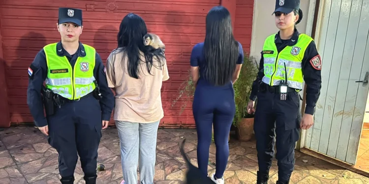 Ho’a ka’i junto a pareja de español acusado de matar a compradores de oro