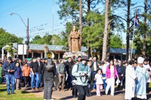 ¡Fiesta patronal a lo grande en Santa María de Fe!