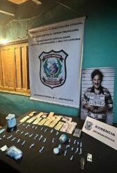Fan de Pablo Escobar: Detienen a yiyi narco’i en Altos
