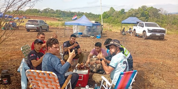 (VIDEO) Amigos asaderos se volvieron virales en el rally