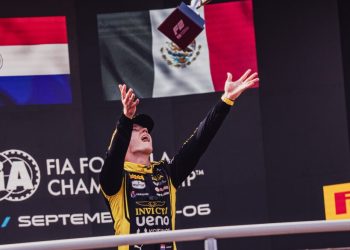 Doblete de Joshua en Monza y triunfo histórico en la carrera principal