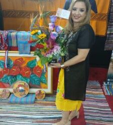 ¡Cumple feliz de la conductora de Ñañembyaty!