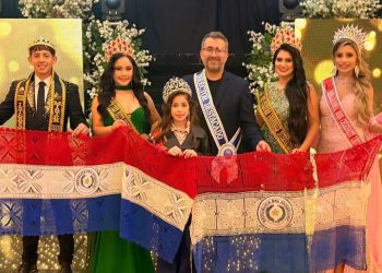 ¡María Ester Pérez trajo la corona de Embajadora Internacional  en certámen del Brasil!