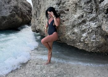 (GALERÍA) ¡Mamau! ¡Gloria Vera se mostró “firme como la piedra” en estadazo!