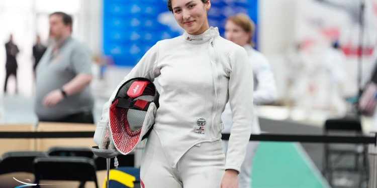 (VIDEO) ¡Mamau! Loperro pillaron que medallista paraguaya tiene cuerazo bajo su traje