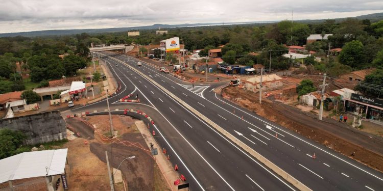 Ya terminaron los nuevos carriles en la ruta Py02 en cruce Pedrozo
