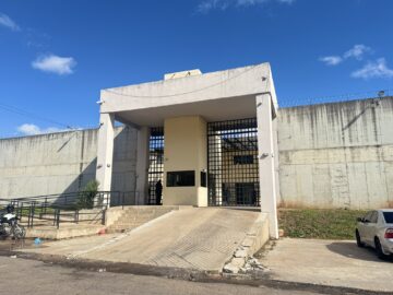 Dos presos burlaron la seguridad y rajaron de la cárcel