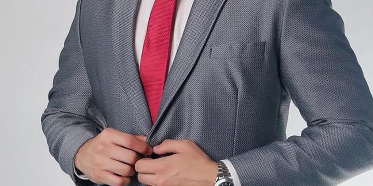Maxi Duarte, Mister Teen Paraguay 2026 viaja a Panamá para el Mister Universe Internacional