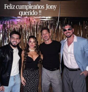 (GALERÍA) ¡Mañami! Jonathan Santana festejó su cumple con onda retro
